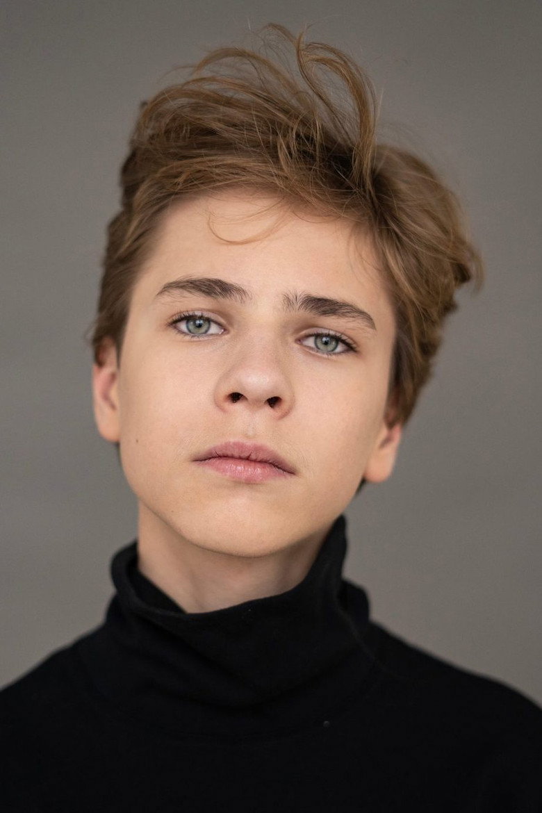 Андрей Сарычев portrait