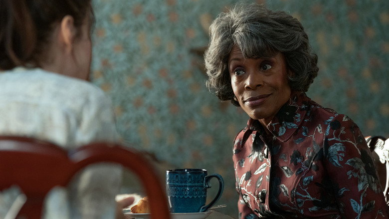 Still from Mayfair Witches - Season 2 Episode 1