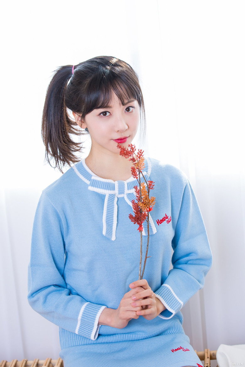 Kim Min-ah photo