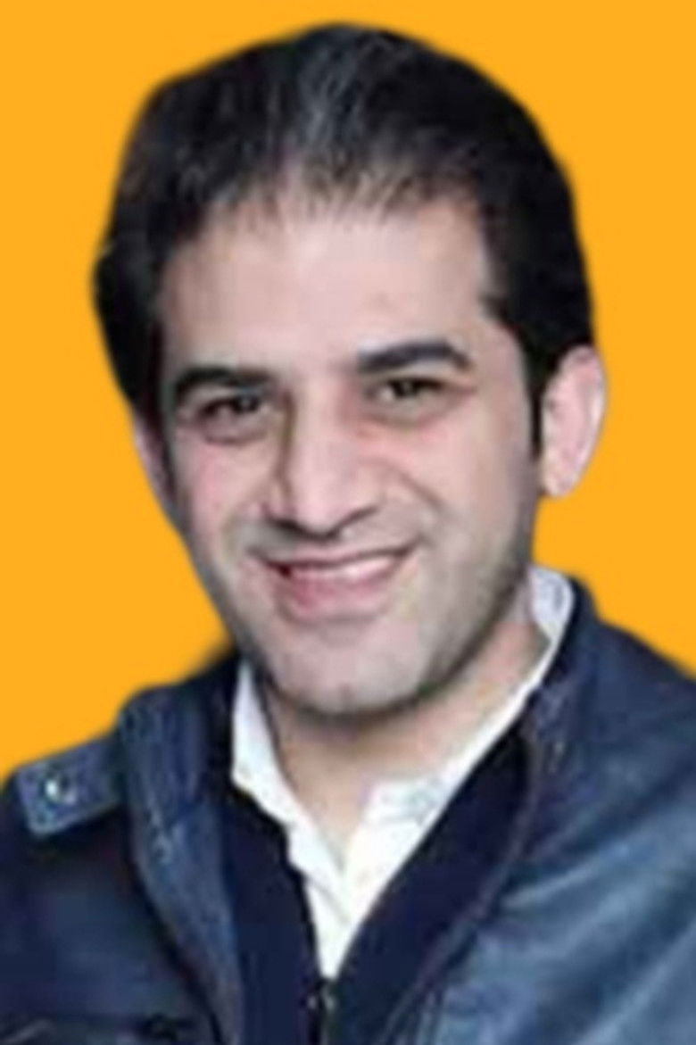 Ali Asadzadeh portrait image