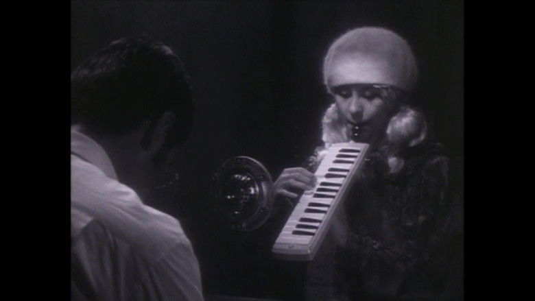 Gallery image from pkAUuCY2GVPRSXdFLAmYyfkWmhz.jpg