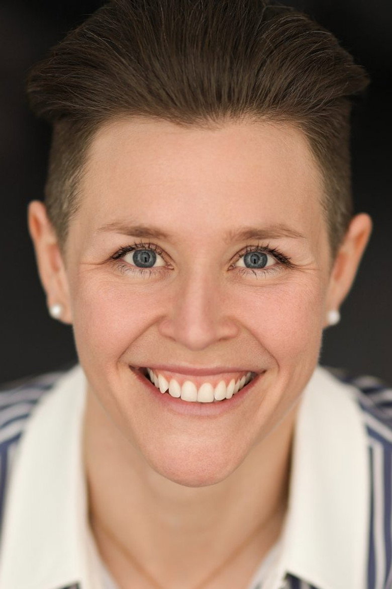 Kim Hardy portrait