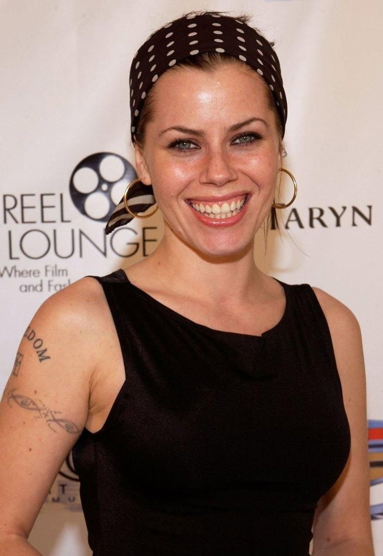 Fairuza Balk 9
