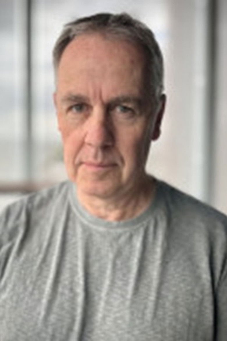 Richard Sanders portrait image