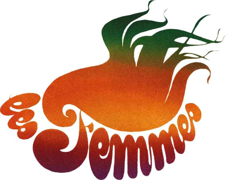 Женщины