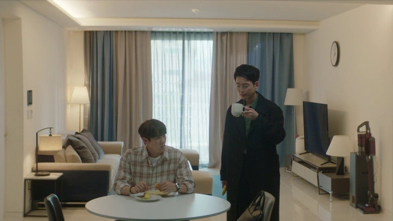 Still from เพลย์ลิสต์ชุดกาวน์ - ซีซัน 2 ตอน 6