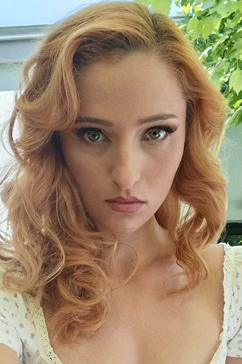 Lucianna Lucci photo