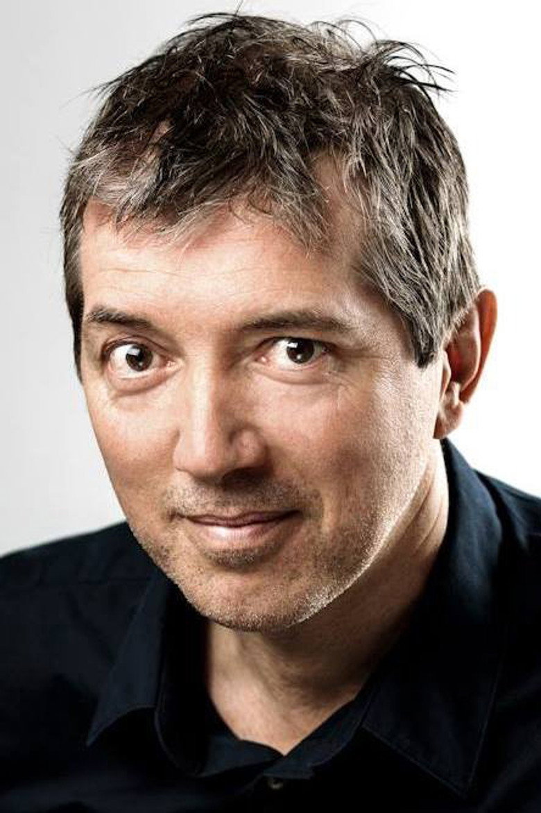 Simon Roy portrait