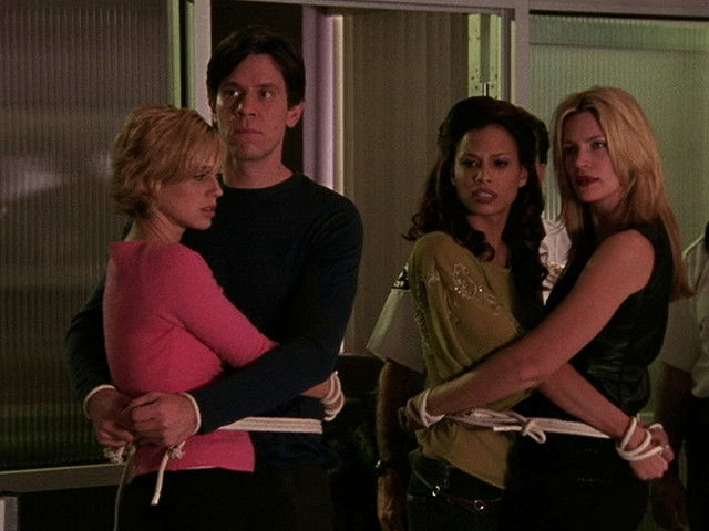 Still image for She Spies season 1 episode 20: We'll Be Right Back Still image for She Spies season 1 episode 20: We'll Be Right Back