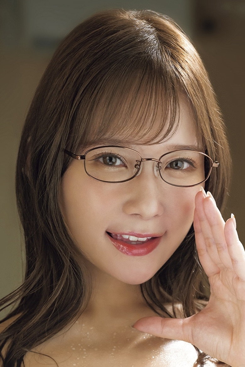 Rena Momozono photo
