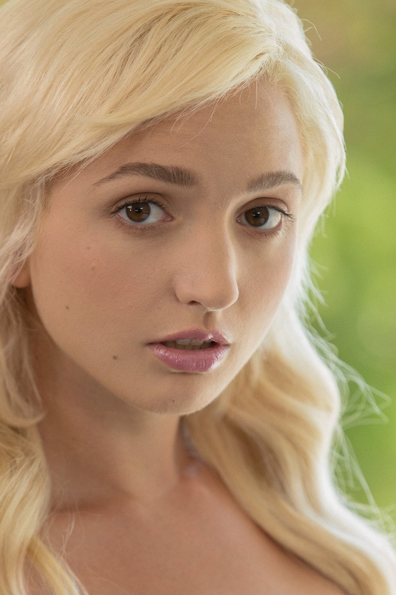 Eliza Jane photo 3