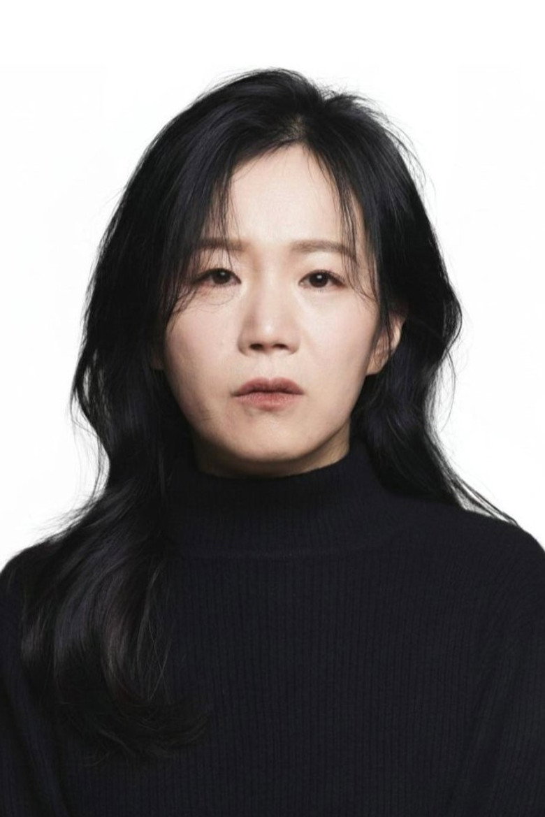 Joo In-young photo 3