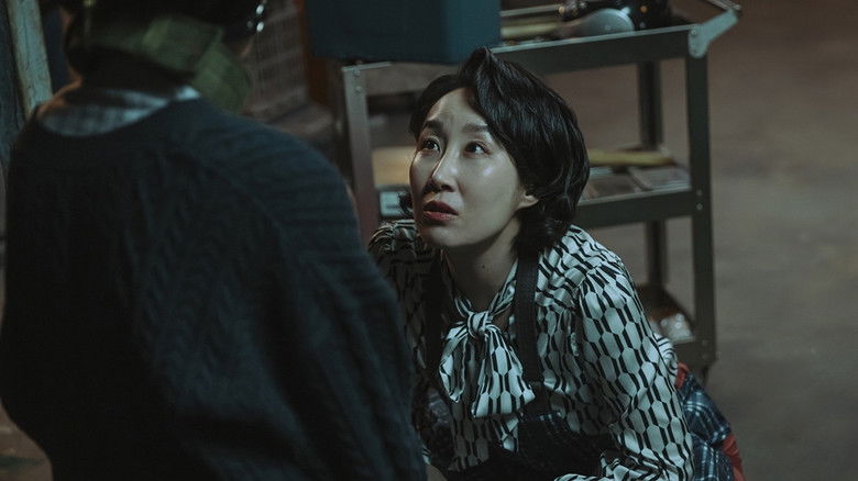 Still image for Family Matters season 1 episode 5: La Espada Still image for Family Matters season 1 episode 5: La Espada