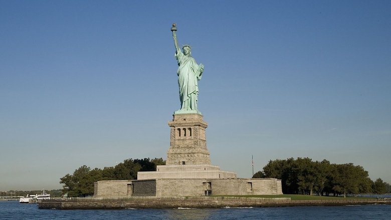 Lady by the Sea: The Statue of Liberty main backdrop