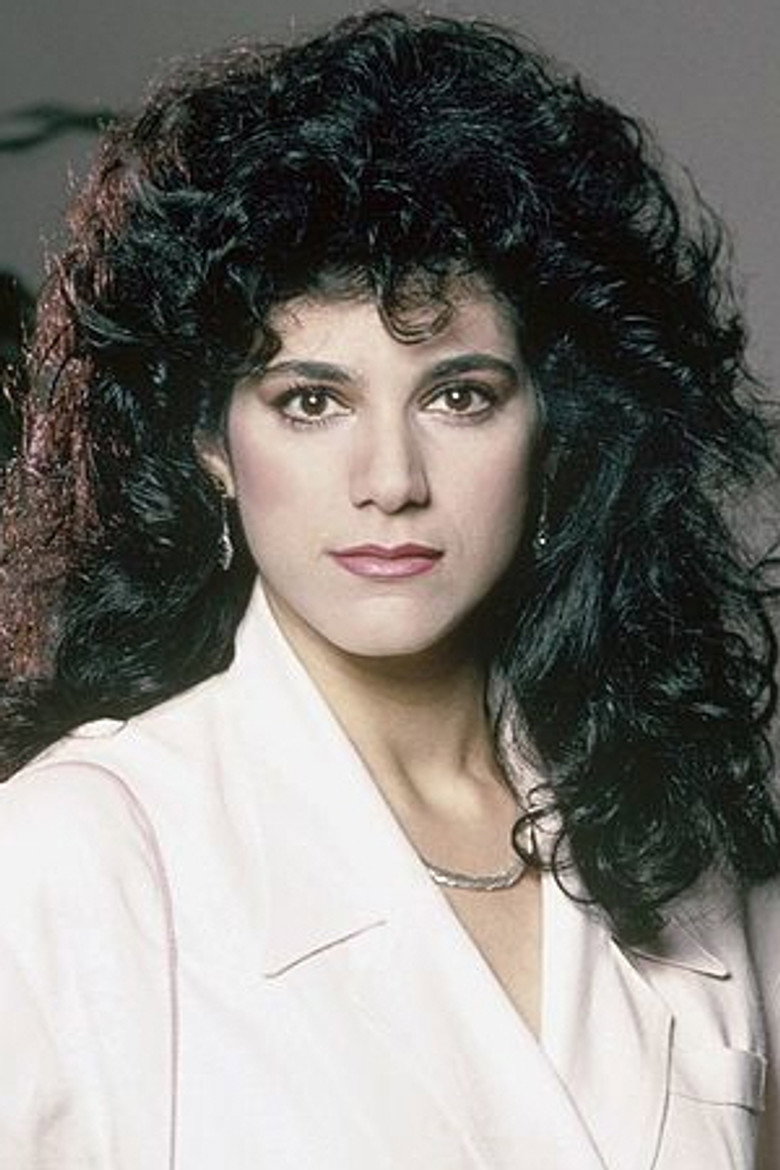 Saundra Santiago photo 3