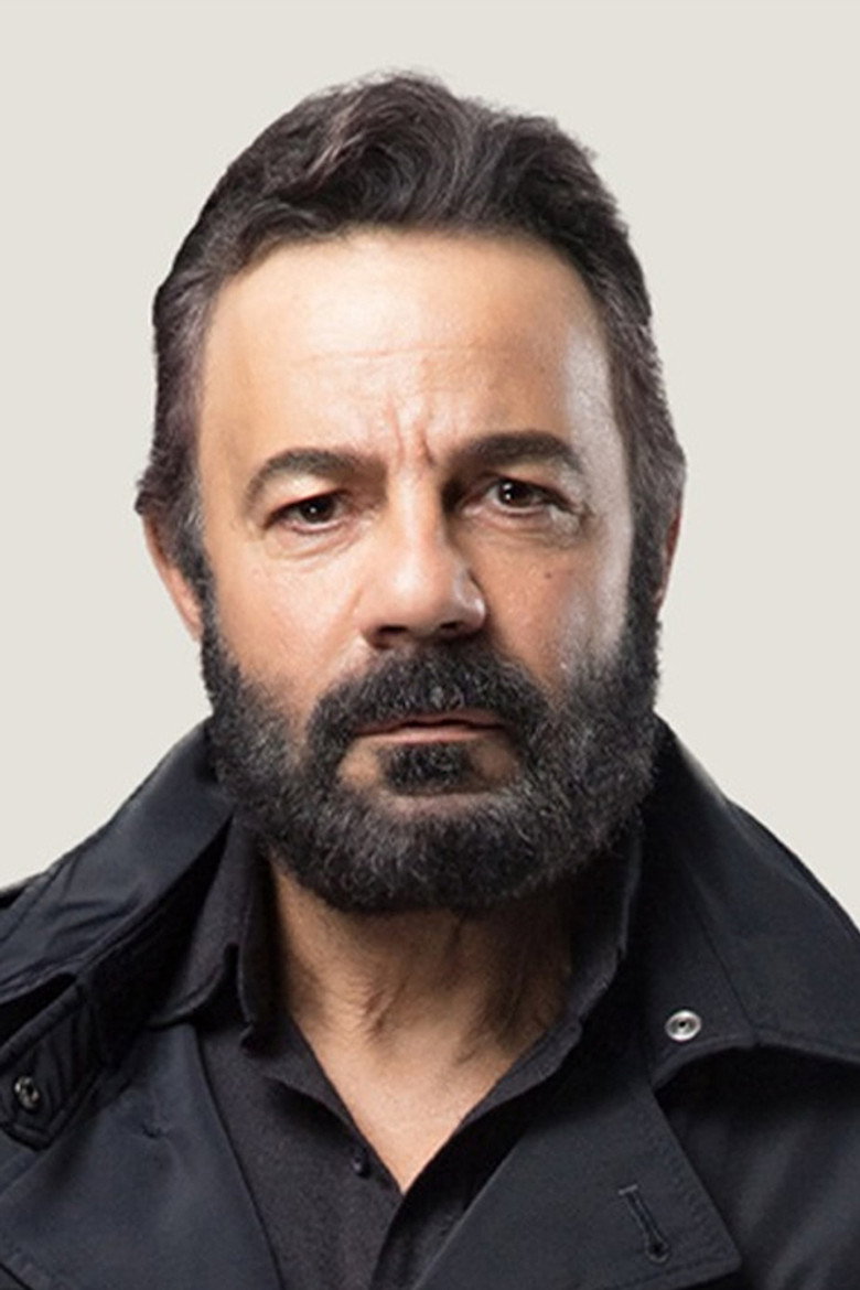 Kerem Alışık photo 4