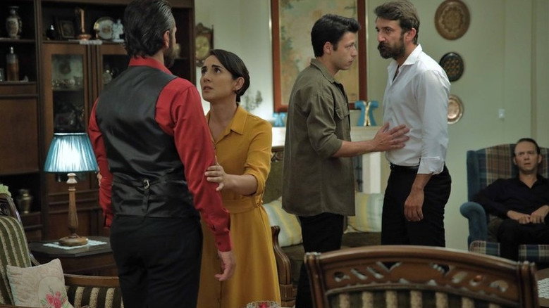 Still from Çukur - ซีซัน 4 ตอน 2