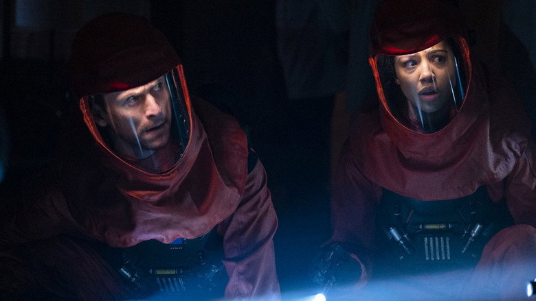 Debris S01E12 — A Message From Ground Control episode still