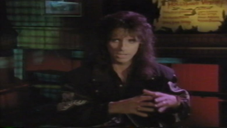 Alice Cooper: Prime Cuts main backdrop