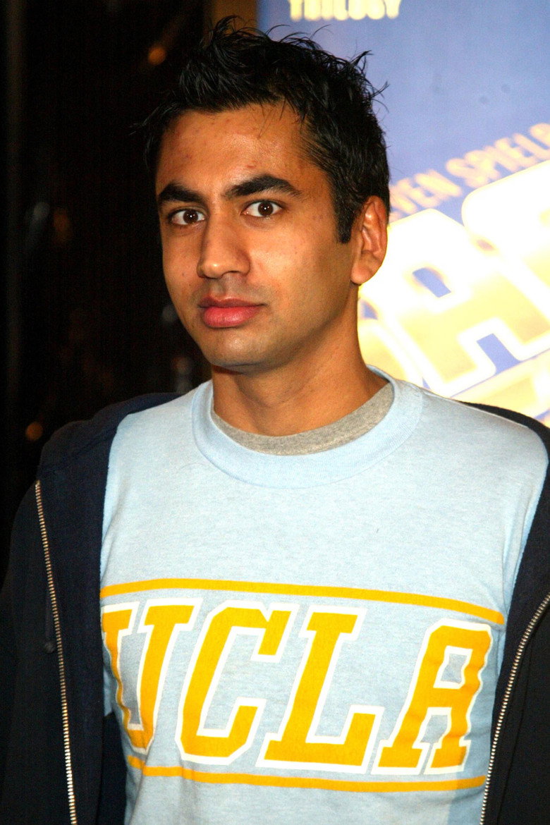 Kal Penn photo 4