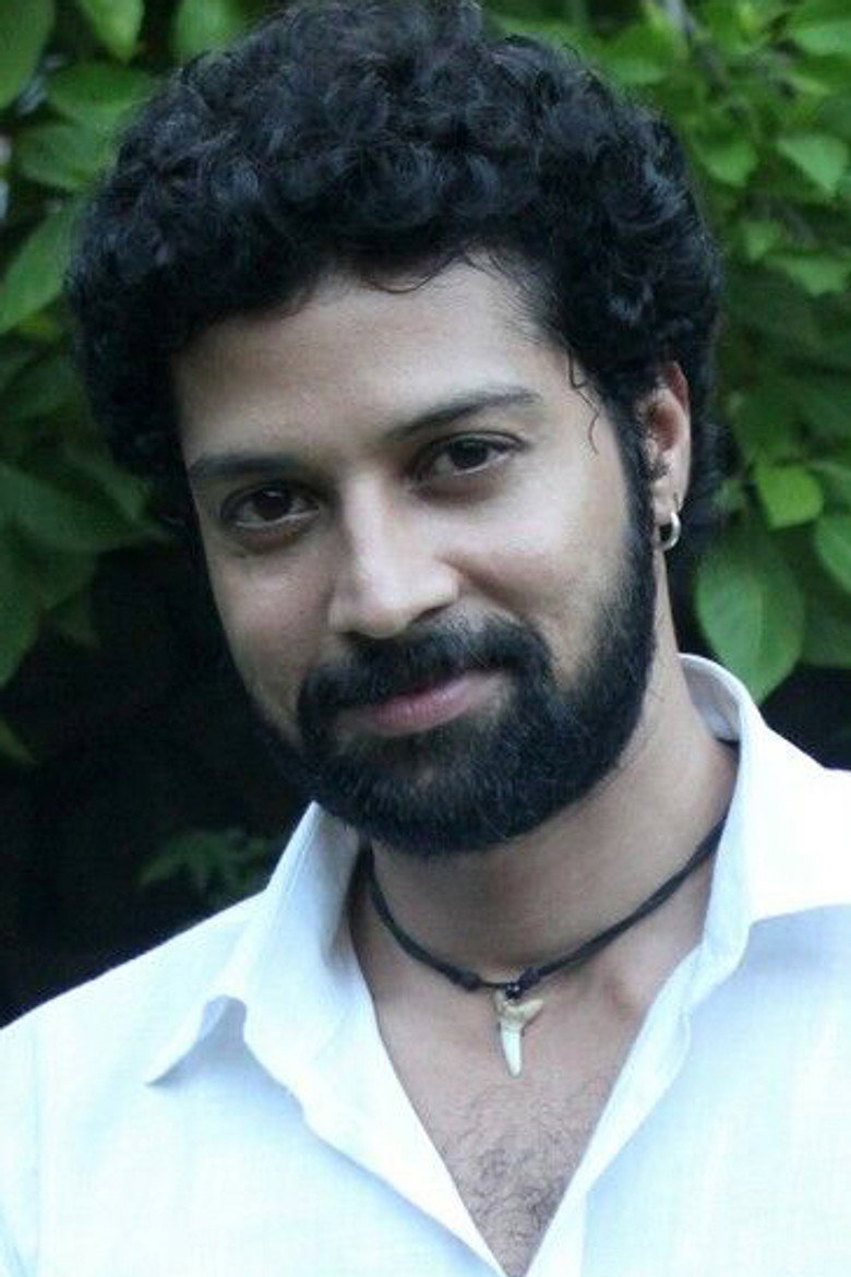 Santhosh Prathap photo 3