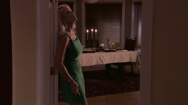 Image d'arrière-plan 3 du film Une femme en danger