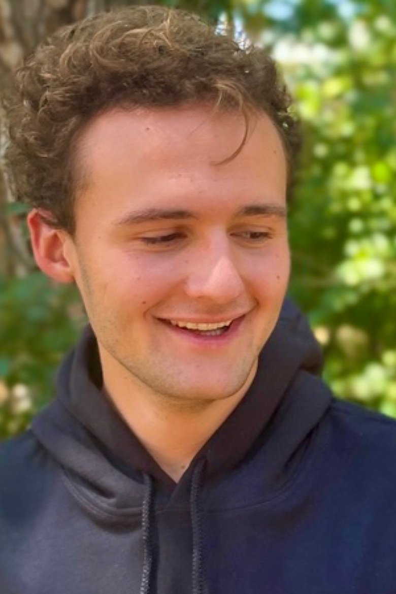 Ảnh Tyler Dixon