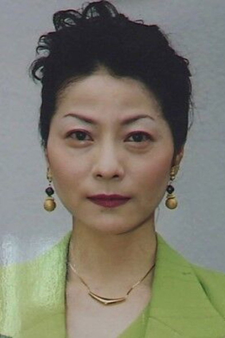 Mayumi Sotozono portrait image