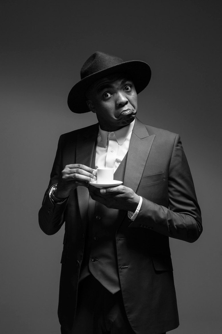 Loyiso Gola photo 3