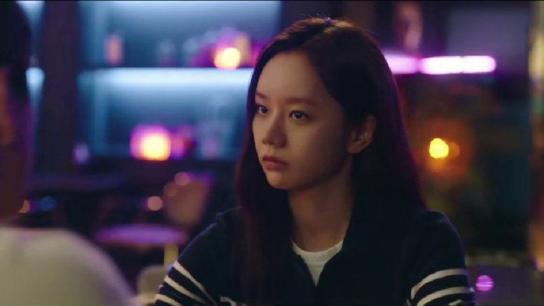 Still from May I Help You? - Season 1 Episode 6