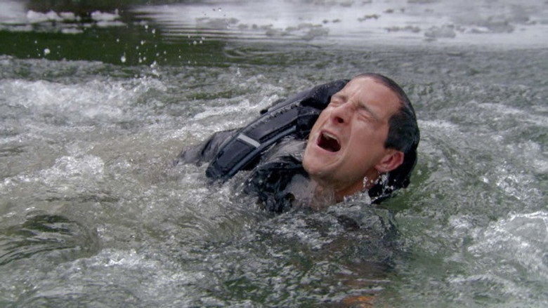 Still from Bear Grylls: Escape From Hell - 시즌 1 에피소드 2