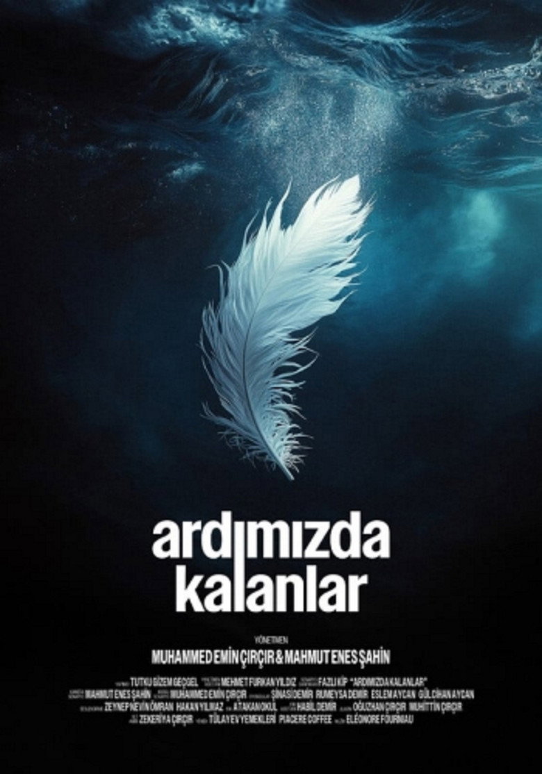 Ardımızda Kalanlar background