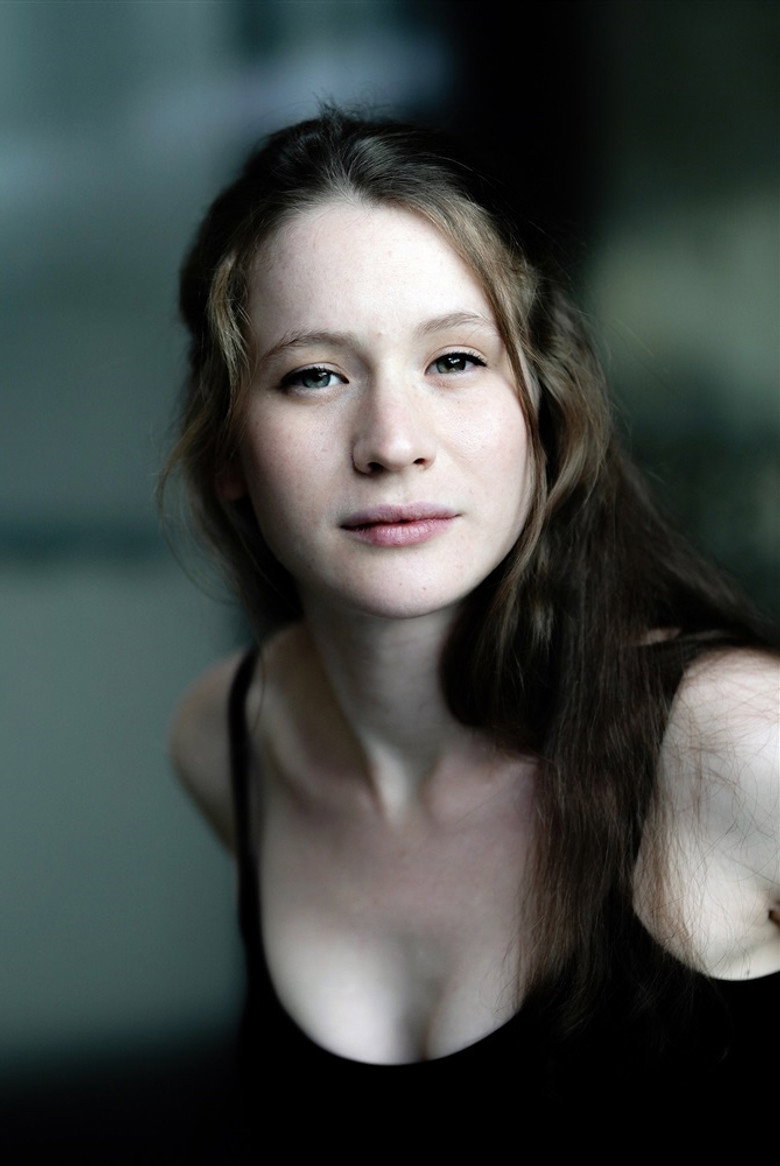Claire Duburcq photo 3