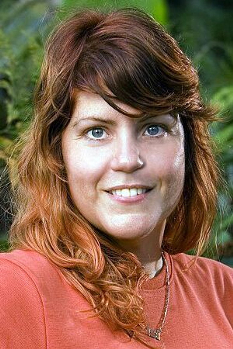 Lisi Linares portrait