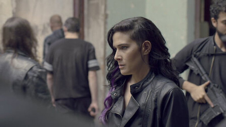 Still from Senora Acero - Season 5 Episode 20