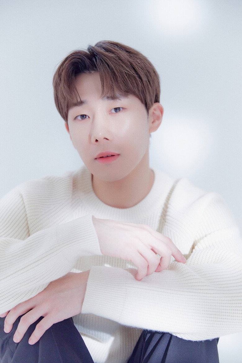 Kim Sung-kyu photo 2