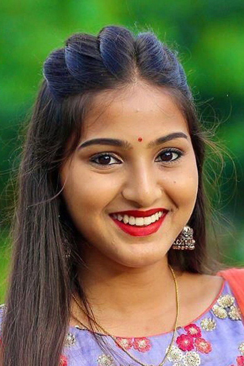 Pranavi Manukonda photo 4