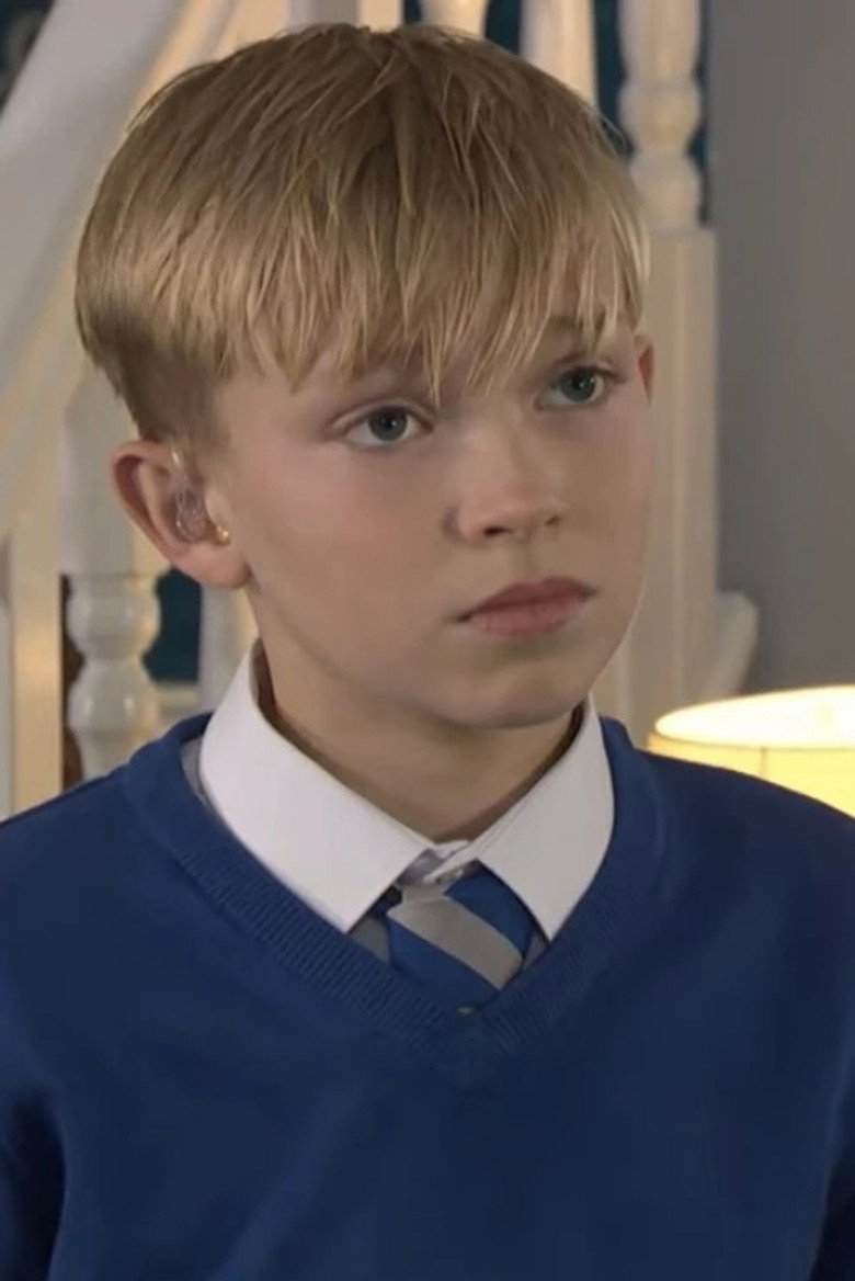 Noah Holdsworth portrait