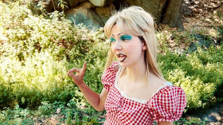 Image d'arrière-plan 5 du film Feral Female