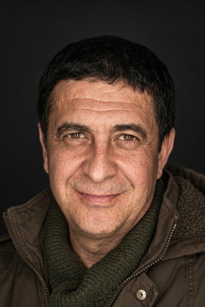 Cengiz Küçükayvaz photo 2
