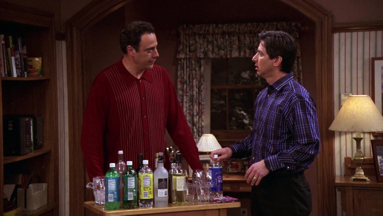 Still from Everybody Loves Raymond - Season 9 Episode 9