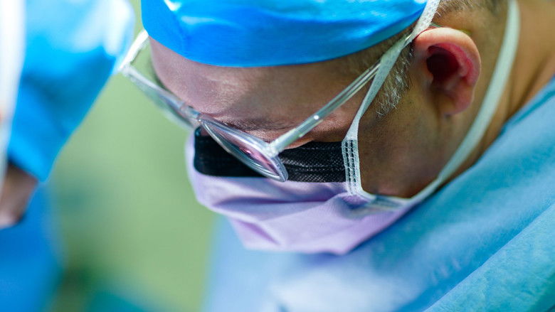 Still image for Surgeons: A Matter of Life or Death season 1 episode 4: Episode 4 Still image for Surgeons: A Matter of Life or Death season 1 episode 4: Episode 4