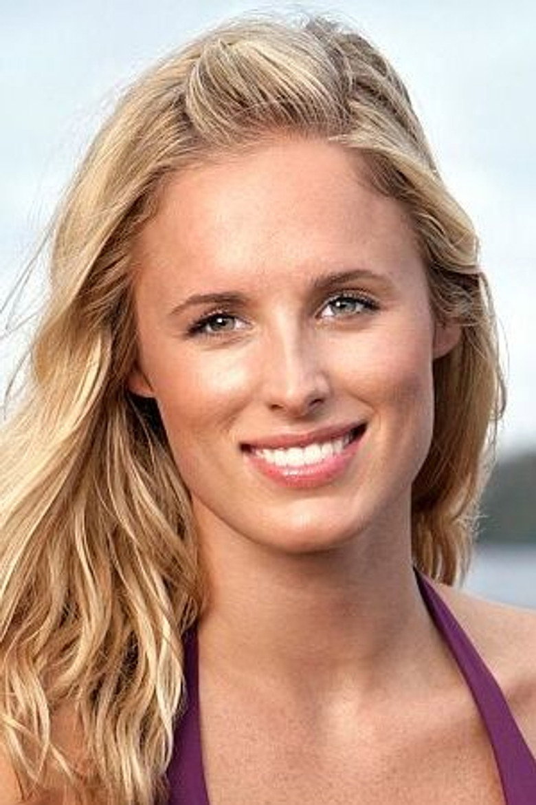 Candice Woodcock portrait