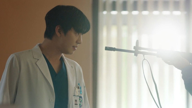 Still from 낭만닥터 김사부 - Season 3 Episode 8