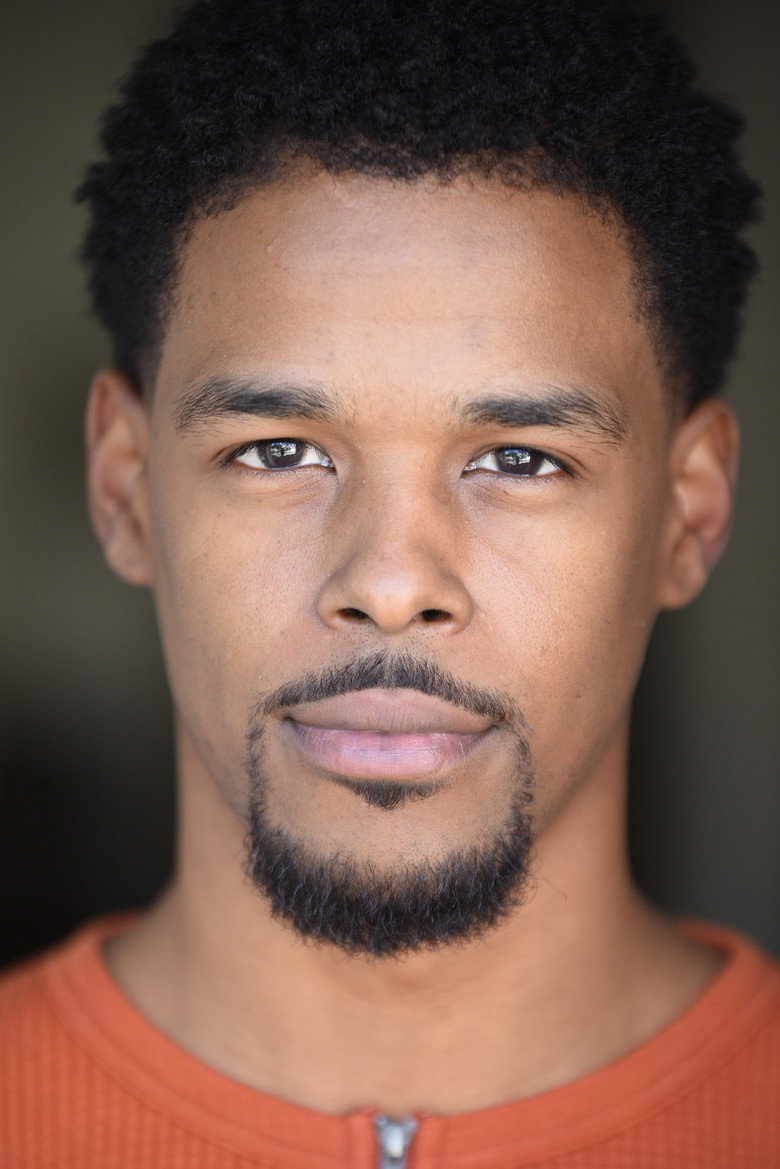 Gregg Wayans photo 3