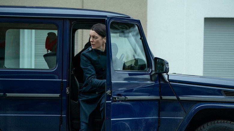 Still from Counterpart - Season 2 Episode 2