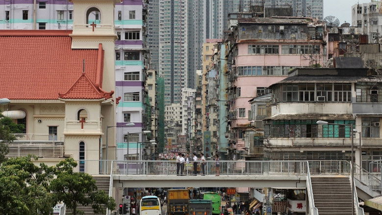 Gallery image from rRqqi2YApLcTuAM3yBNbBF2qK3R.jpg