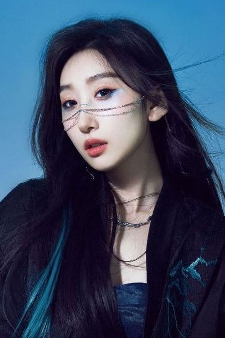 Deng Shen Me Jun portrait image