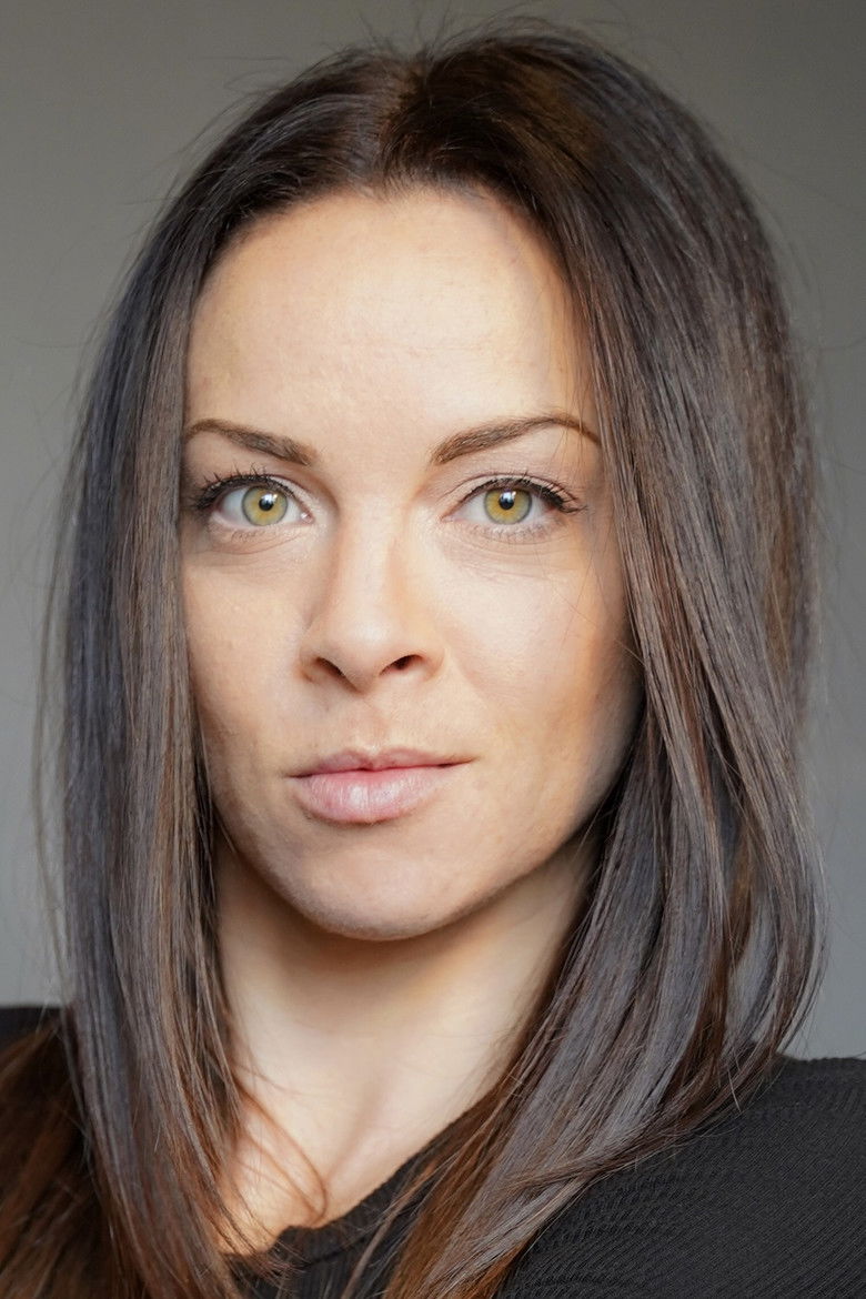 Milena Brewster portrait image