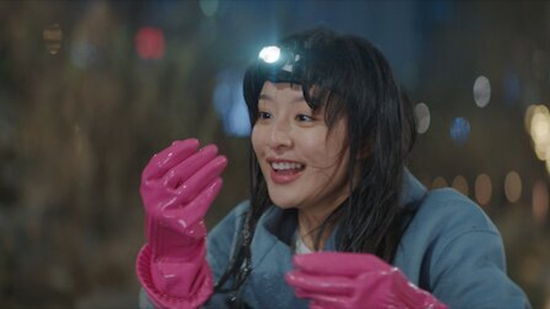 Still from Lovestruck in the City - Season 1 Episode 9